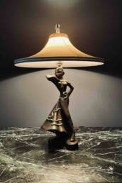 Reglor Table Lamp